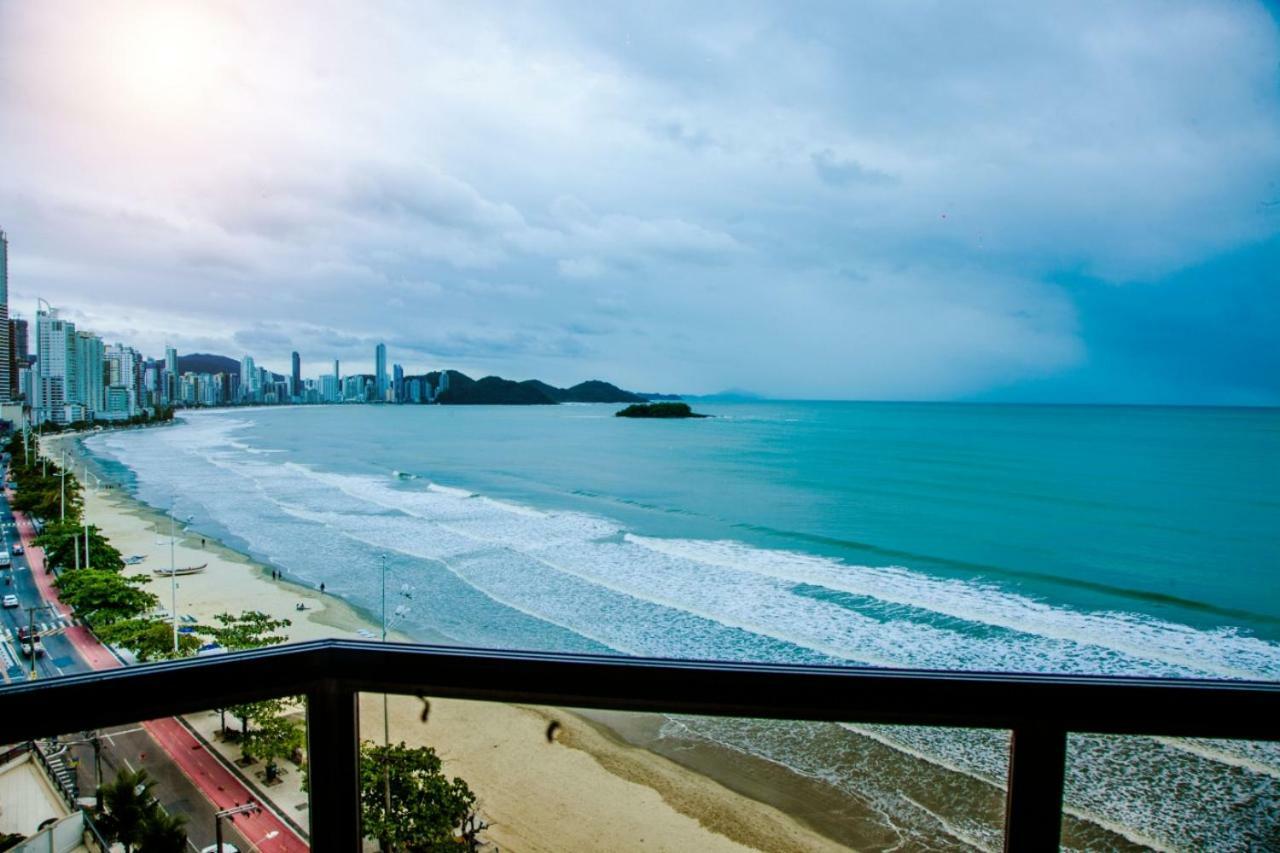Apto Frente Mar Bal Camboriu Pe Na Areia Fantastica E Encantadora Vista Mar Balneário Camboriú 외부 사진